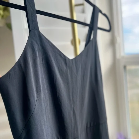 Everlane Japanese Goweave essential jumpsuit - Picture 5 of 14